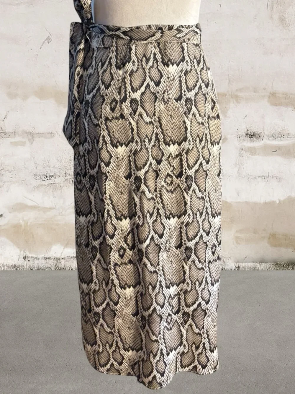 AFRM Snakeskin Midi Wrap Skirt Size Small - Picture 3 of 5